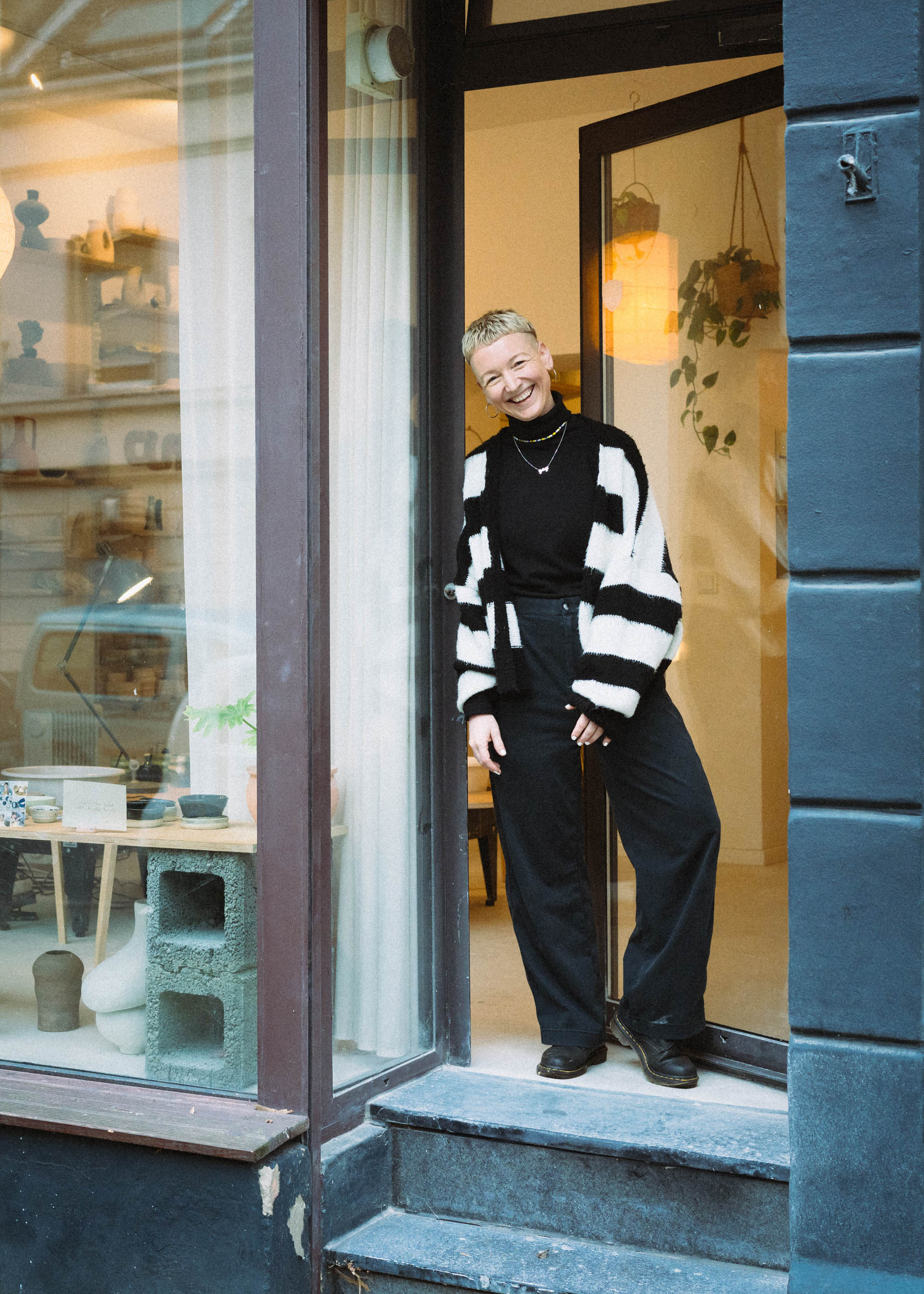 Porträt Köln Portrait Fotografie Fotoportät Corporate Fotografie Business Handwerk Annas selbstgemacht Keramik im WabiSabi Töpferstudio in Köln Mülheim