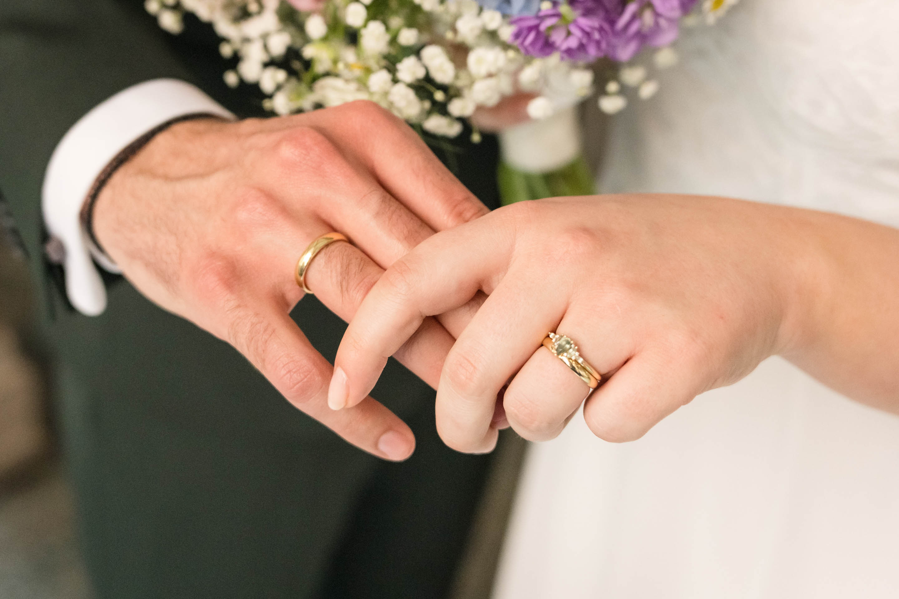 Hochzeitsfotograf Köln Köln Köln-Mülheim Bonn / Düsseldorf / Rheinland Standesamt Köln Hochzeitsfotografie Köln Heiraten Köln Hochzeit / Hochzeiten Brautpaar / Braut / Bräutigam Reportagefotografie Emotionale Hochzeitsbilder Standesamt / Kirche / Freie Trauung