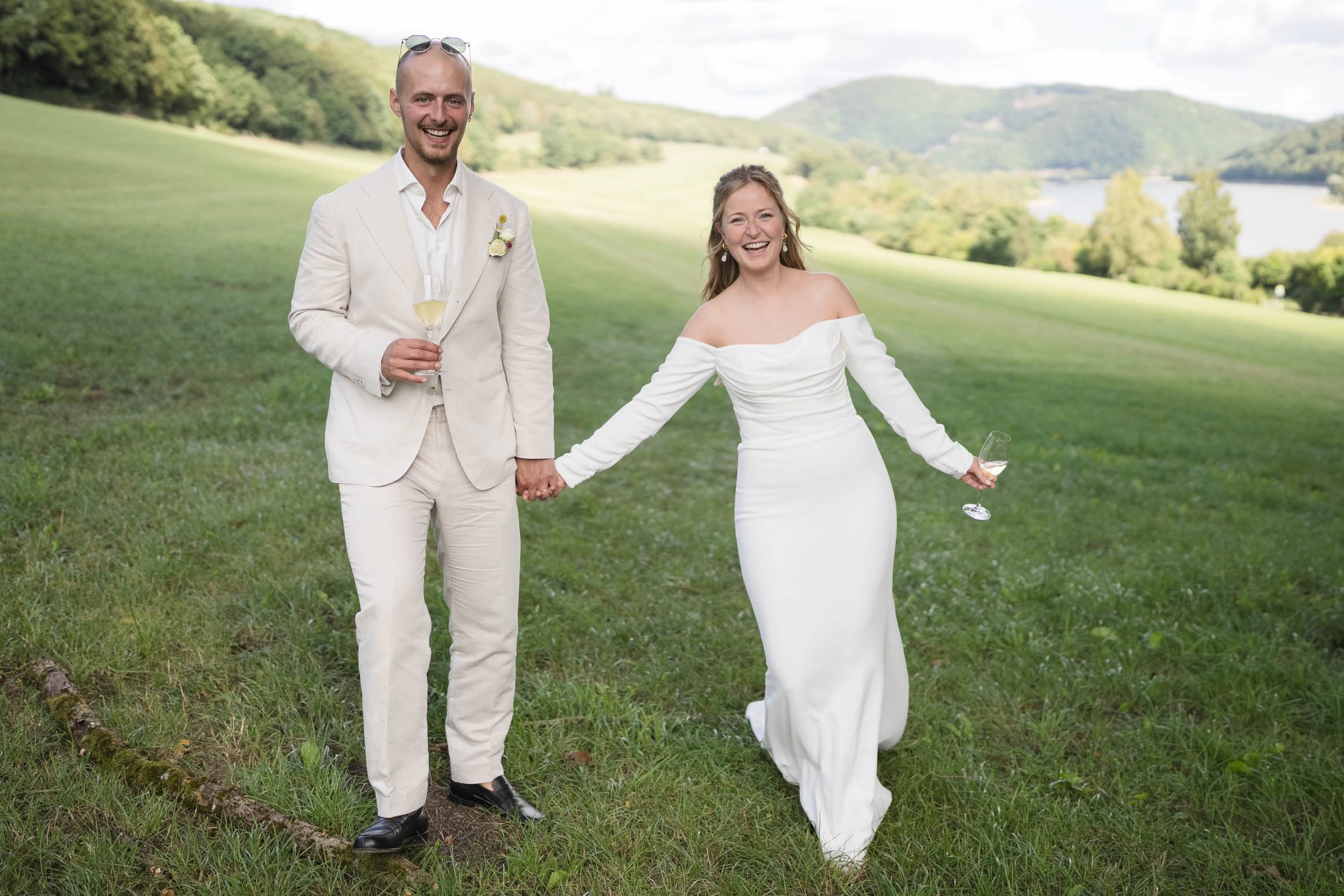 Hochzeitsfotograf Köln Brautpaarshooting Hochzeitsfeier Paarshooting im Sauerland